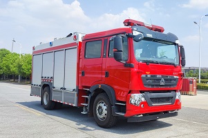 6T泡沫消防车（豪沃）
